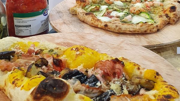 Novos sabores de pizza ajudam a atrair clientes
