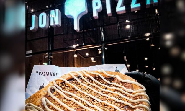 Jon Pizza: União de sabores internacionais, que virou sucesso